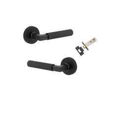 Brunswick Lever - Round Rose Passage Kit Matt Black / Solid Brass