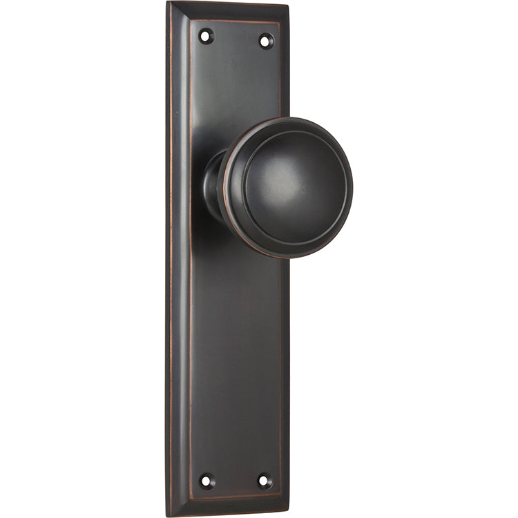 Milton Knob - Long Backplate Antique Copper / Latch | Passage