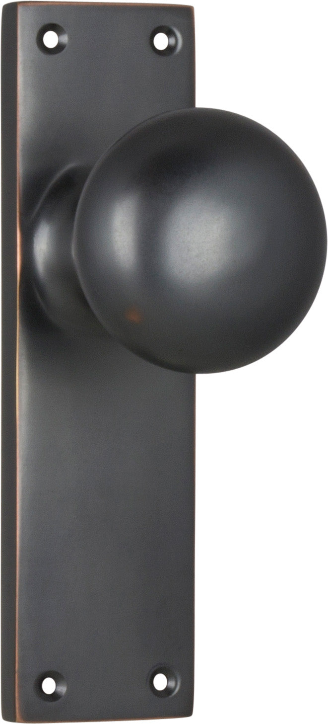 Victorian Knob - Long Backplate Antique Copper / Latch | Passage