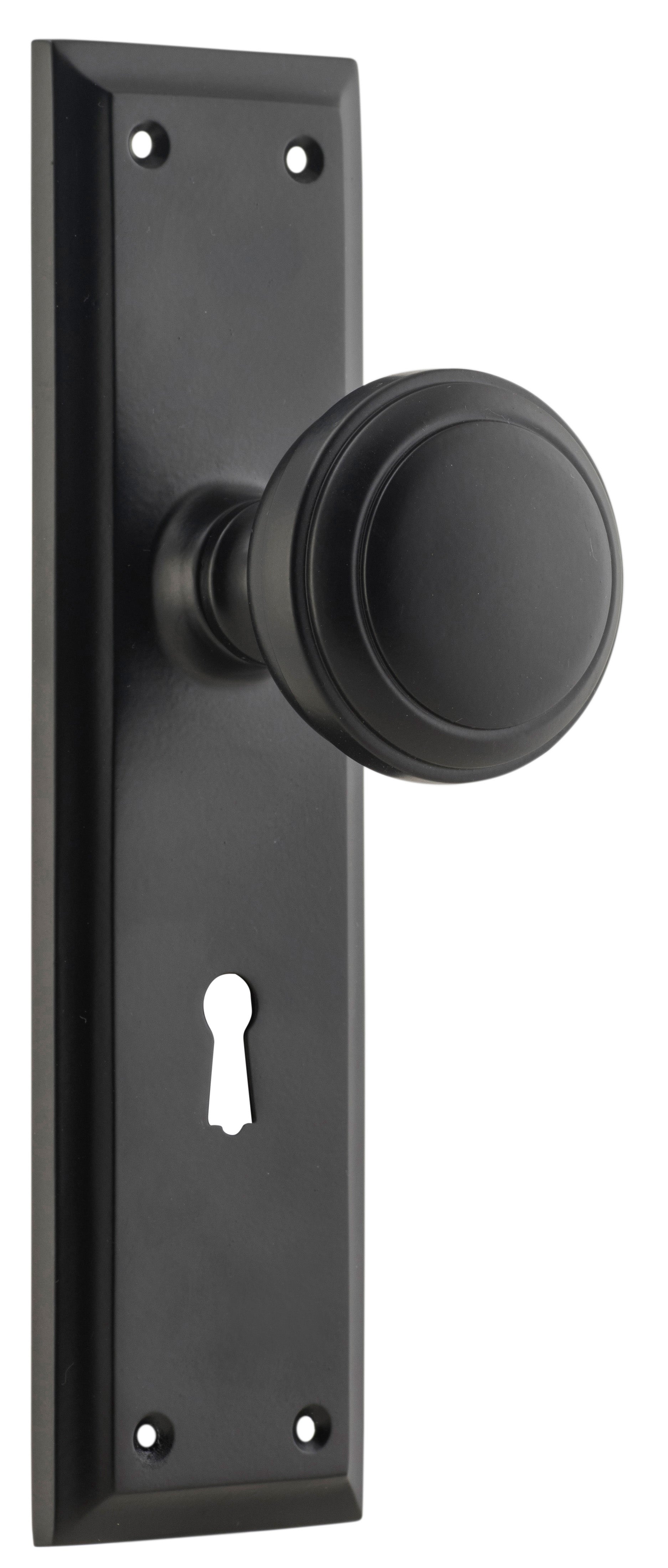 Milton Knob - Long Backplate Matt Black / Lock | Lock (Skeleton Key)