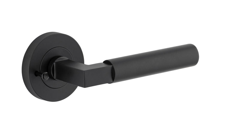 Berlin Lever - Round Rose Privacy Kit (Inbuilt Privacy) Matt Black / Solid Brass