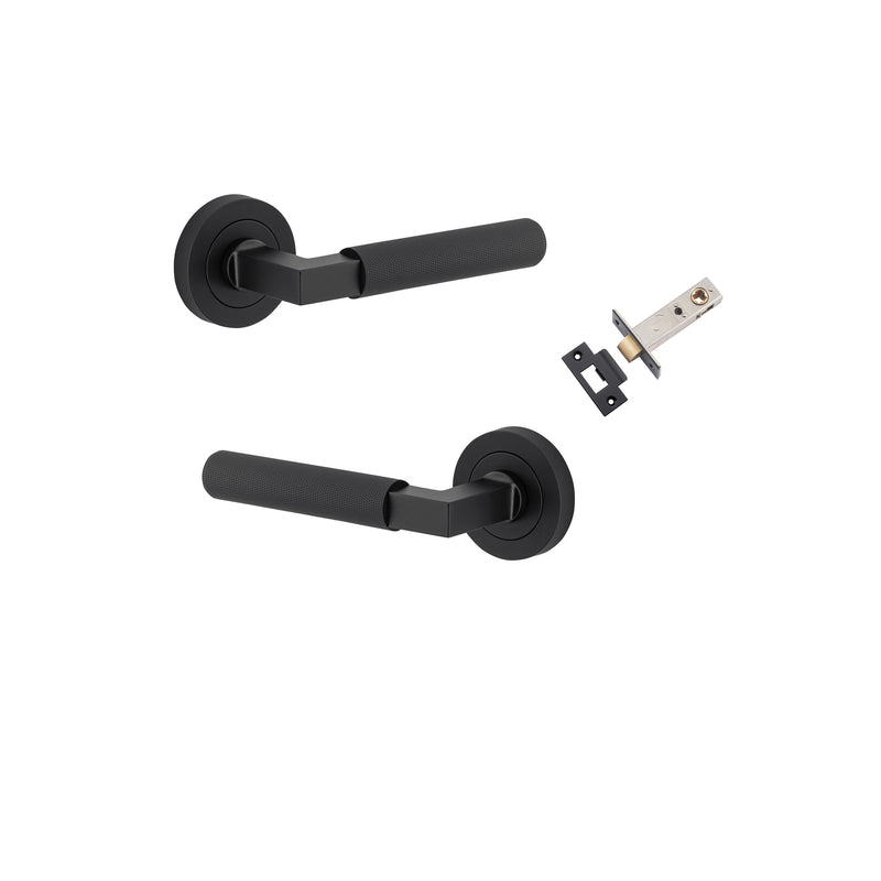 Brunswick Lever - Round Rose Passage Kit Matt Black / Solid Brass