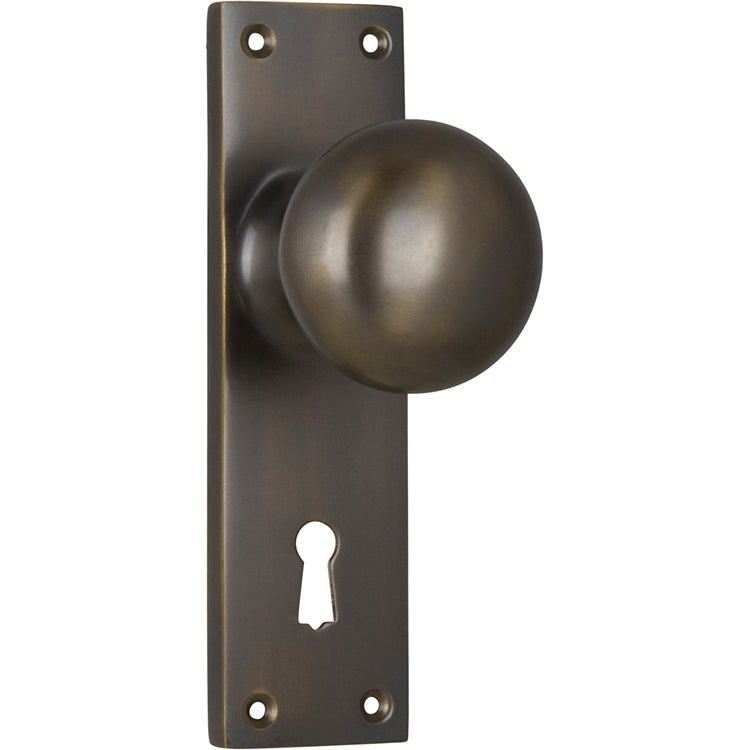 Victorian Knob - Long Backplate Antique Brass / Lock | Lock (Skeleton Key)