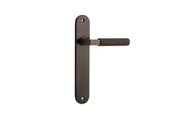 Brunswick Lever - Oval Backplate Antique Brass