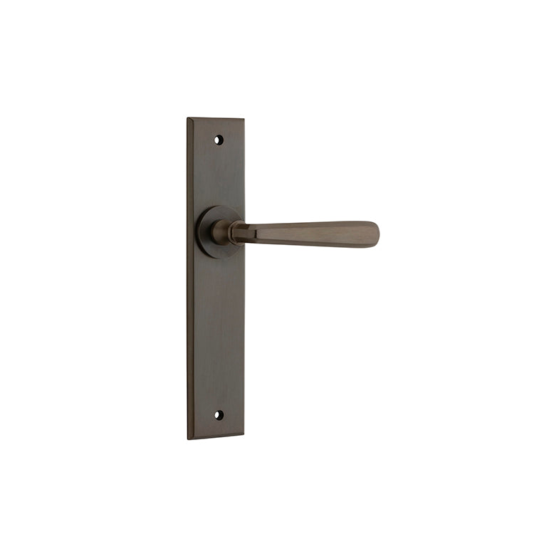 Copenhagen Lever - Chamfered Backplate Antique Brass / Solid Brass
