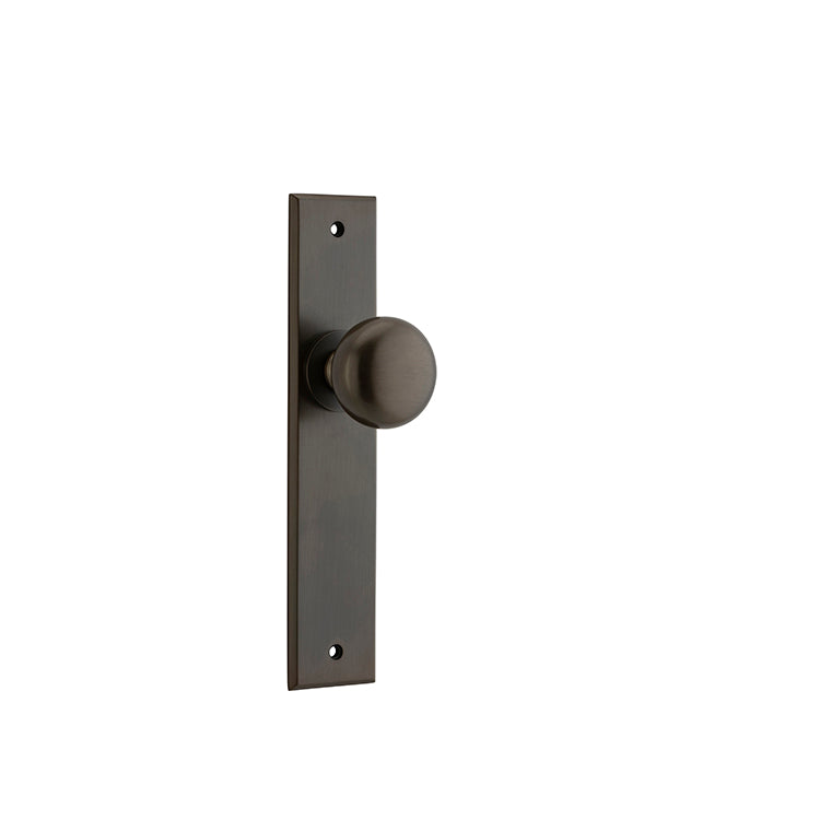 Cambridge Knob - Chamfered Backplate Antique Brass / Brass