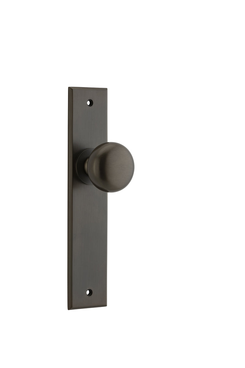 Cambridge Knob - Chamfered Backplate Antique Brass / Brass