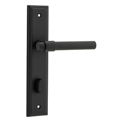 Helsinki Lever - Stepped Backplate Matt Black / Solid Brass