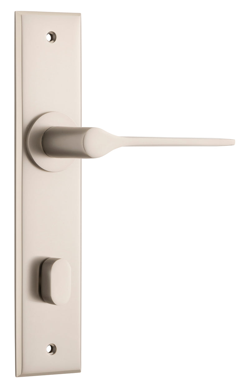 Como Lever - Chamfered Backplate Satin Nickel / Brass