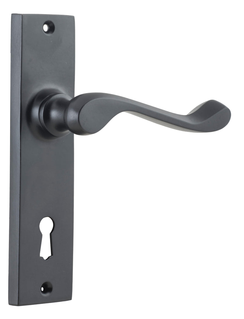 Fremantle Lever - Long Backplate Matt Black / Lock | Lock (Skeleton Key)